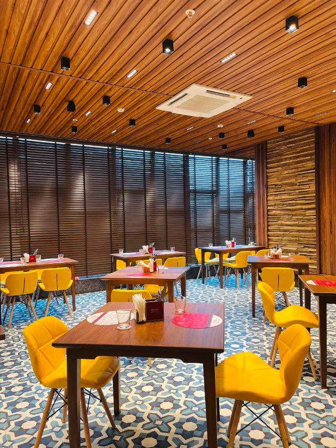 Ginger Mumbai, Goregaon Eksteriør billede